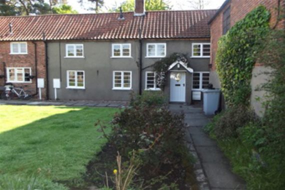 2&nbsp;Bedroom&nbsp;Detached